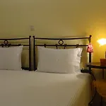 Apartamento Sterna Asprogerakata