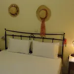 Sterna Asprogerakata