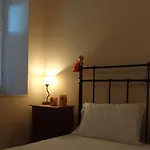 Sterna Asprogerakata